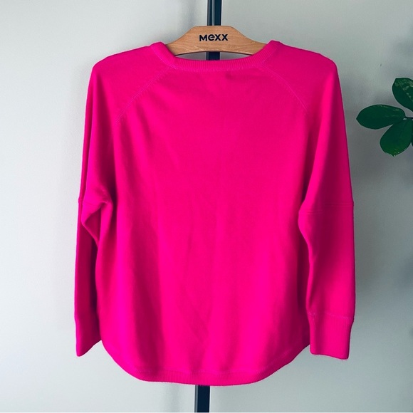 Sweet Romeo Fuchsia Crewneck Pullover Sweater Barbie Size Medium - Picture 2 of 6